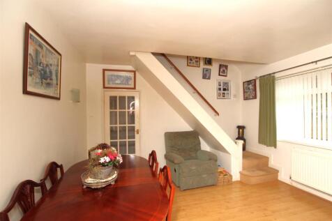 Dining Area.JPG