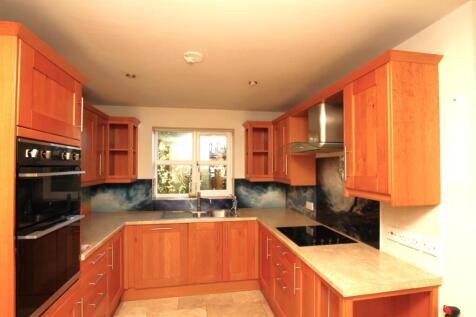 Kitchen Area.JPG