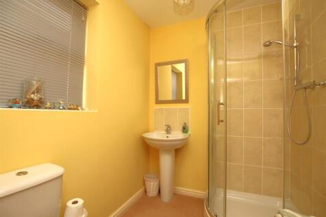 En-Suite Shower Room.JPG