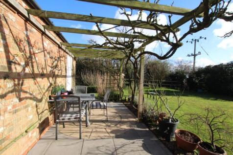 Patio &amp; Pergola.JPG