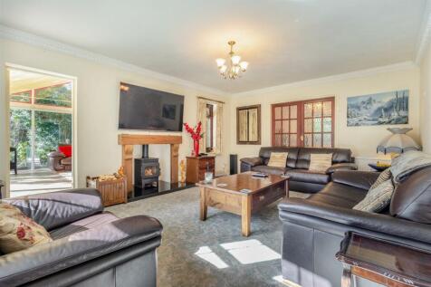 8571924-interior22.jpg