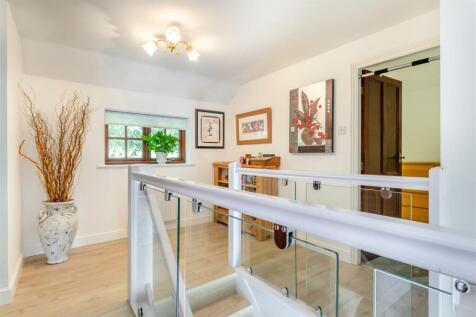 8571924-interior03.jpg