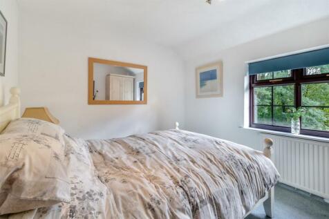 8571924-interior10.jpg