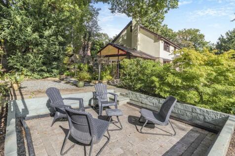 8571924-exterior18.jpg