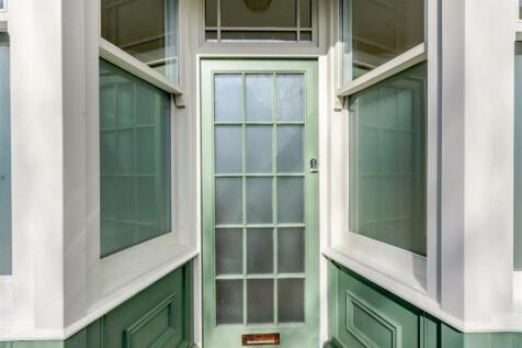 8587816-exterior15.jpg