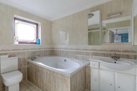8589187-interior19.jpg