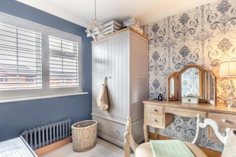 8604901-interior40.jpg