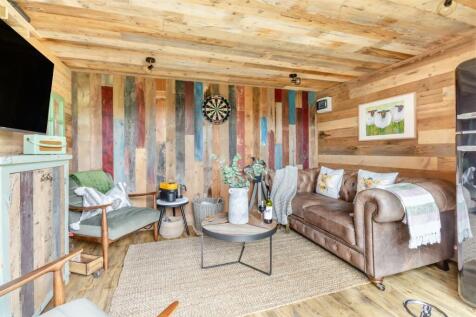 8604901-interior36.jpg