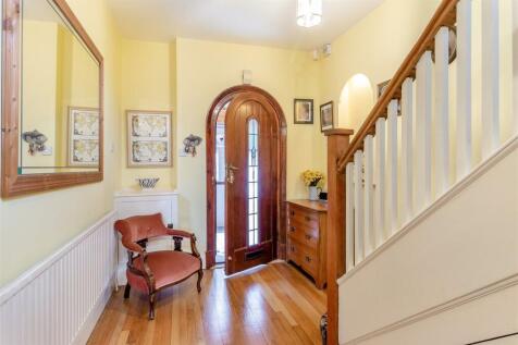 8603986-interior19.jpg
