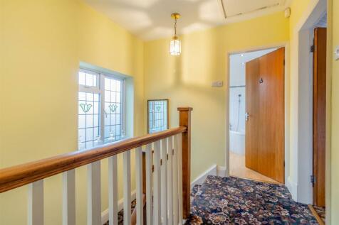 8603986-interior11.jpg