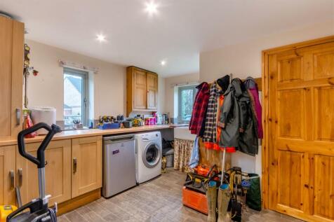 8625708-interior14.jpg
