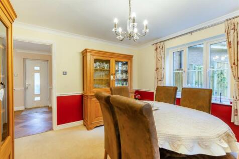 8627356-interior23.jpg