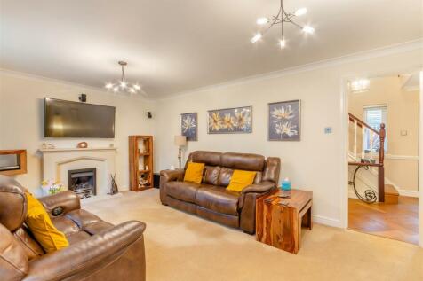 8627356-interior25.jpg