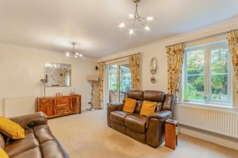 8627356-interior26.jpg