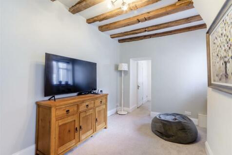 8627605-interior09.jpg