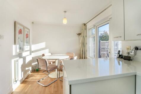 8629085-interior09.jpg