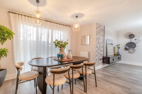 8583344-interior36.jpg