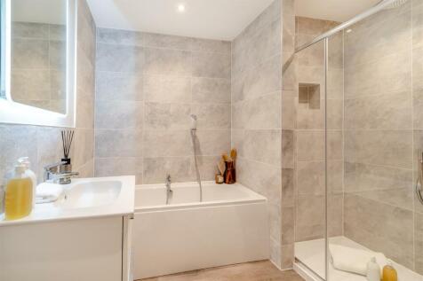 8583344-interior53.jpg