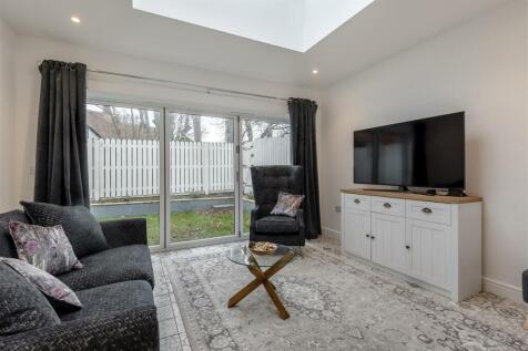 8631274-interior26.jpg