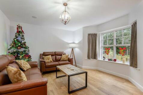 8631274-interior18.jpg