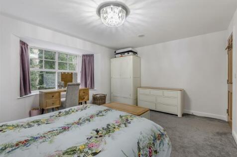 8631274-interior10.jpg