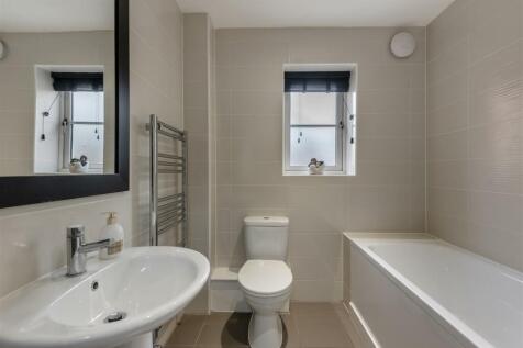 8631274-interior12.jpg