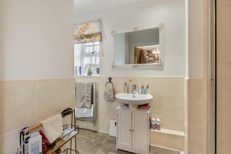 8631274-interior02.jpg