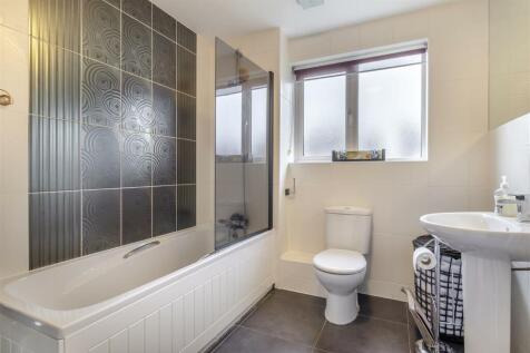 8630722-interior01.jpg