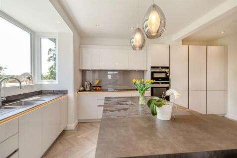 8605702-interior29.jpg