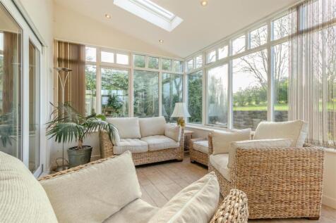 8632539-interior32.jpg