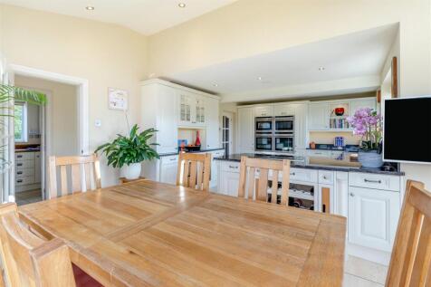 8632539-interior38.jpg