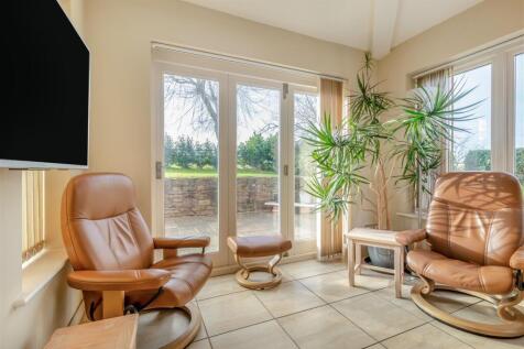 8632539-interior37.jpg