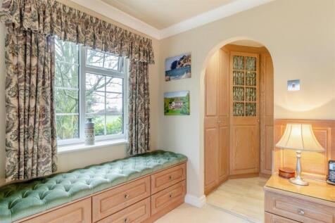 8632539-interior16.jpg