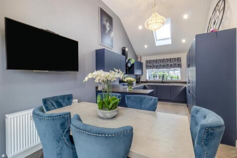 8633678-interior20.jpg