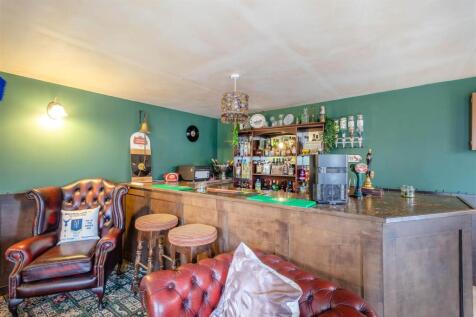 8633678-interior21.jpg