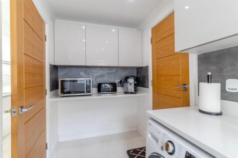 8635278-interior33.jpg