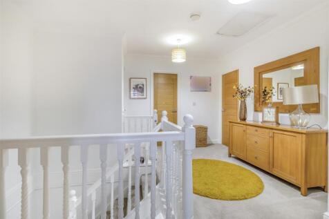 8635278-interior01.jpg
