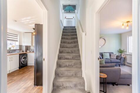8637806-interior08v2.jpg