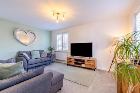 8637806-interior01v2.jpg