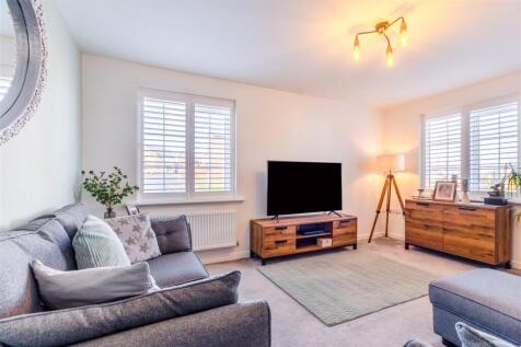 8637806-interior04v2.jpg