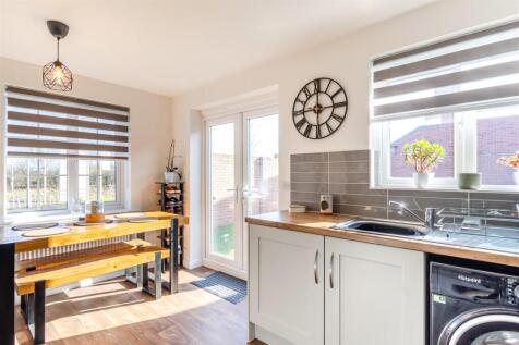 8637806-interior13v2.jpg
