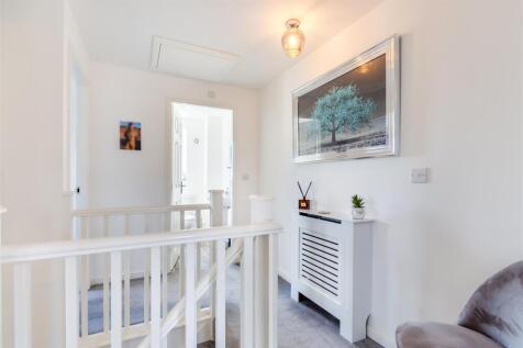 8637806-interior20v2.jpg