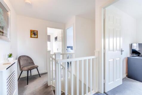8637806-interior23v2.jpg