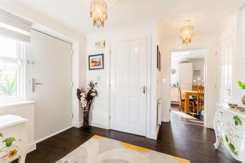 8638099-interior18v2.jpg