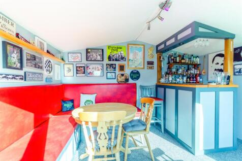 8638099-interior31v2.jpg