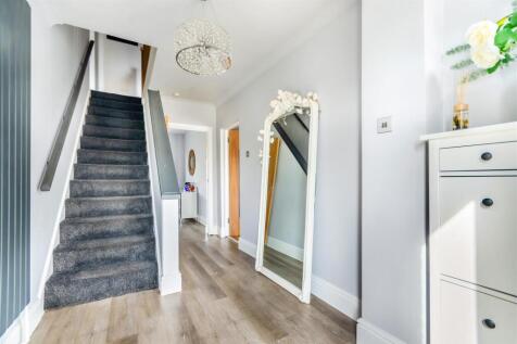 8639118-interior09v2.jpg