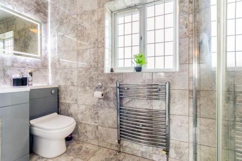 8639118-interior33v2.jpg