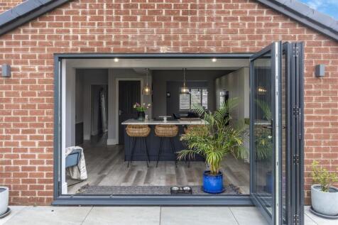 8639118-exterior04.jpg