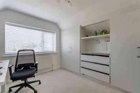 8642414-interior14.jpg