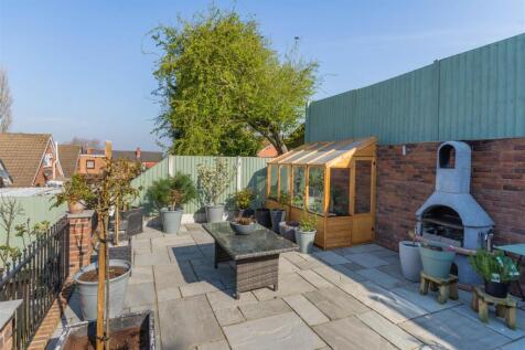 8642414-exterior08.jpg